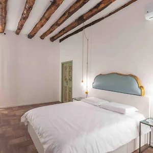 Calderai 82 1 E 2 , Palermo Italien